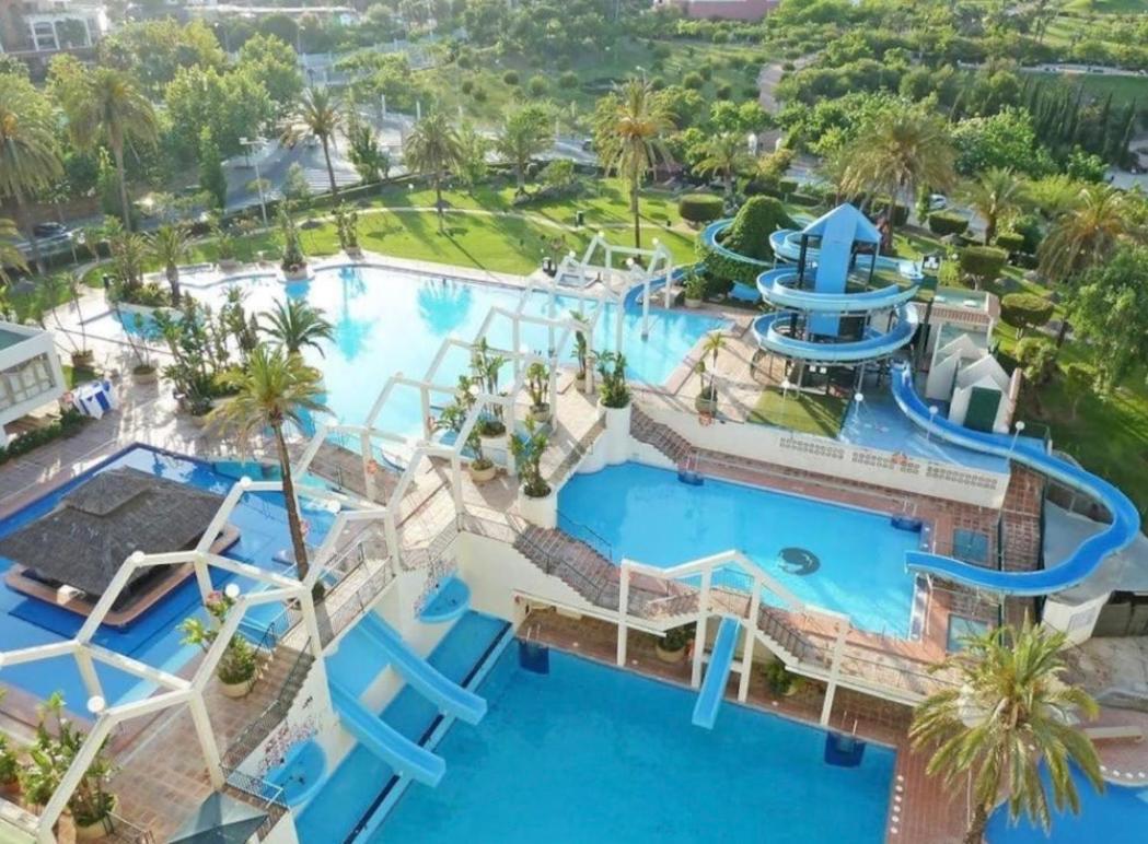 Benalbeach Smart Suite 贝纳尔马德纳 外观 照片
